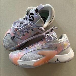Nike Jordan Luka 2 Nebula Youth Size 6.5